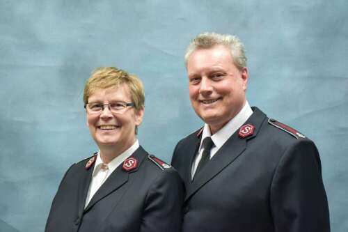 Salvation Army names new leaders at Elgin Corps Community 