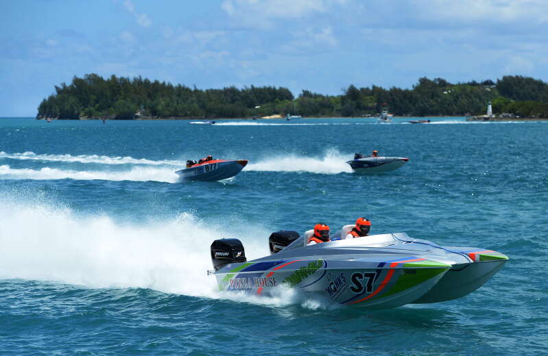 round the island powerboat race
